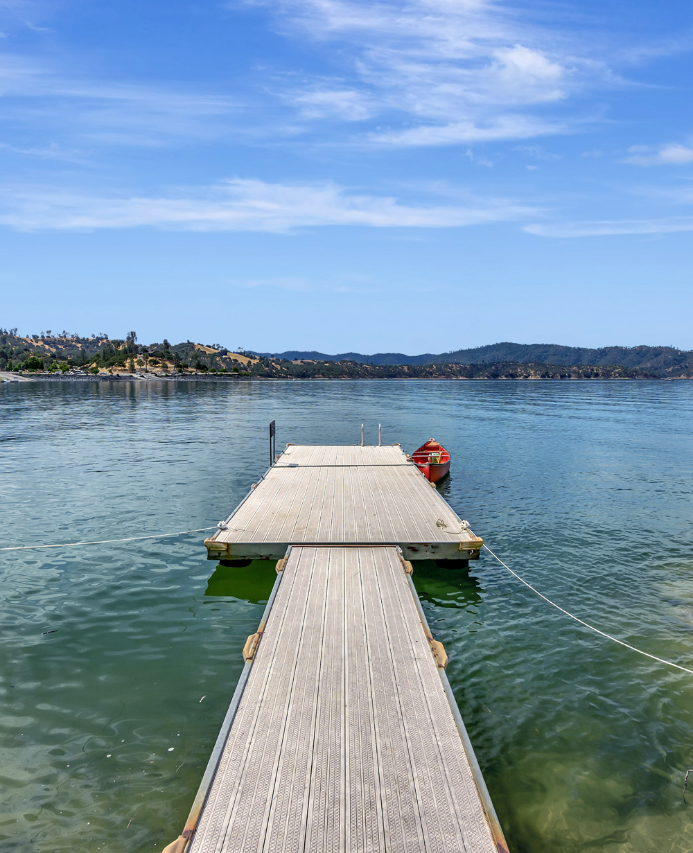 Private Dock Lake Naciamento